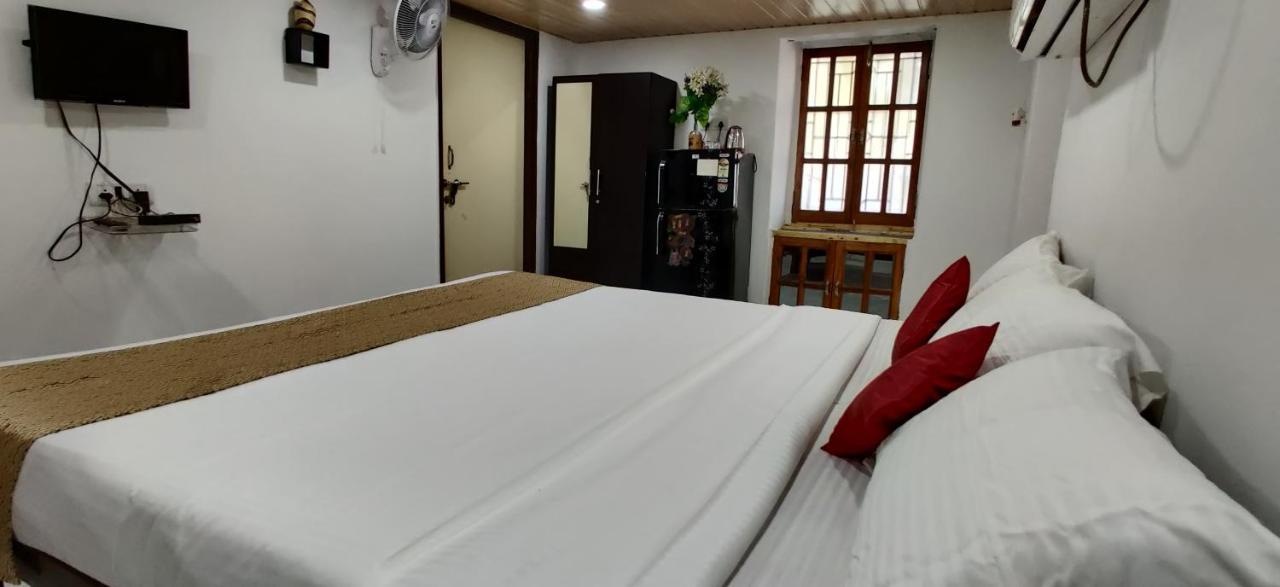 Hotel Mj Beach Resort Baga Eksteriør bilde