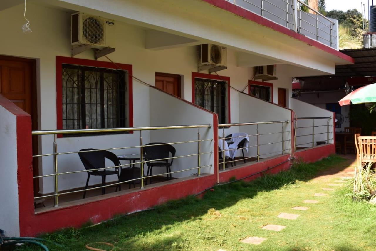 Hotel Mj Beach Resort Baga Eksteriør bilde