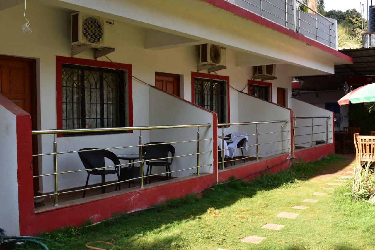 Hotel Mj Beach Resort Baga Eksteriør bilde